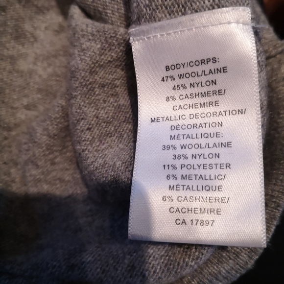 Banana Republic cardigan - Picture 3 of 3